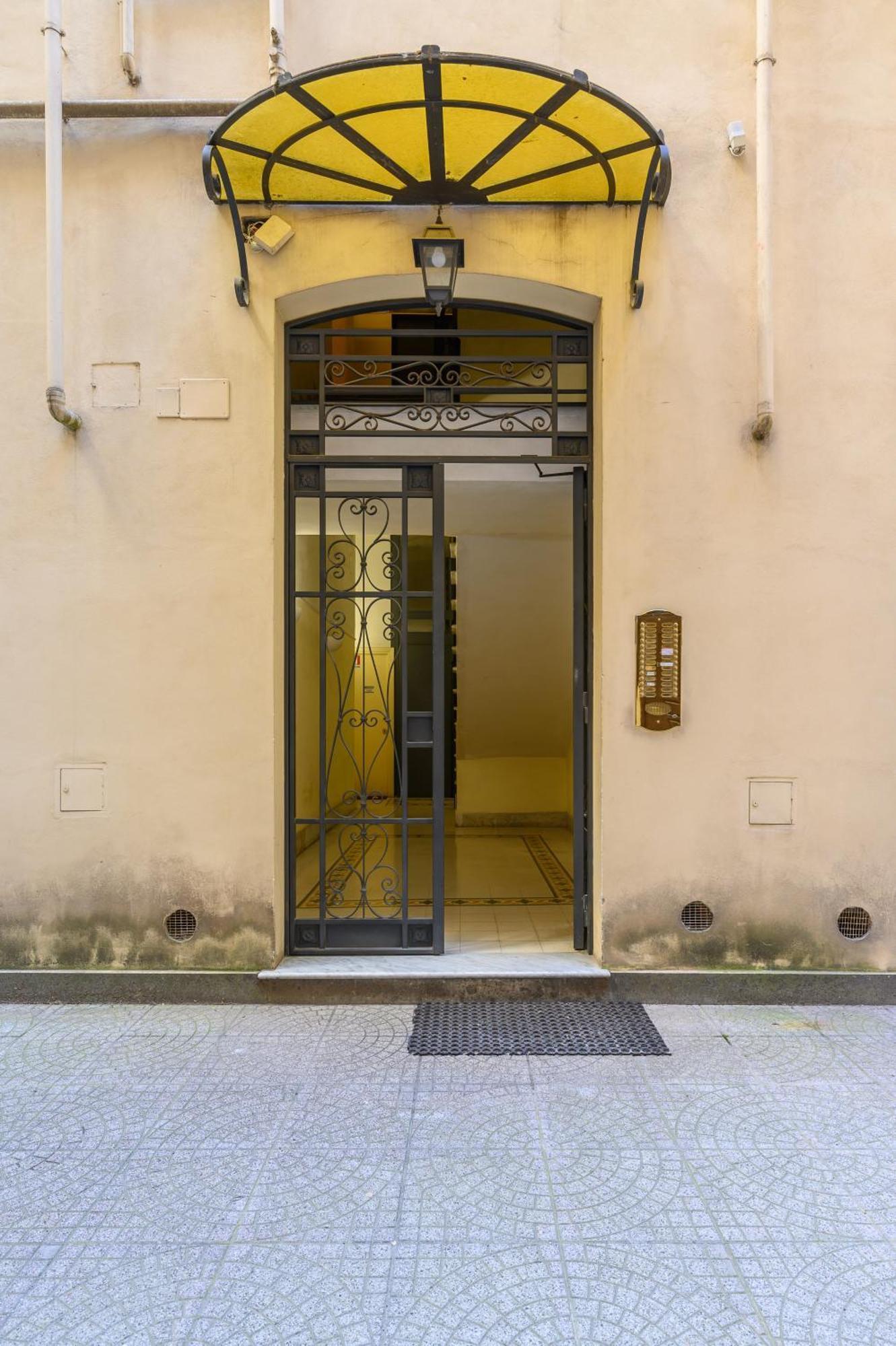 Appartamento Via Visconti Roma Exterior foto